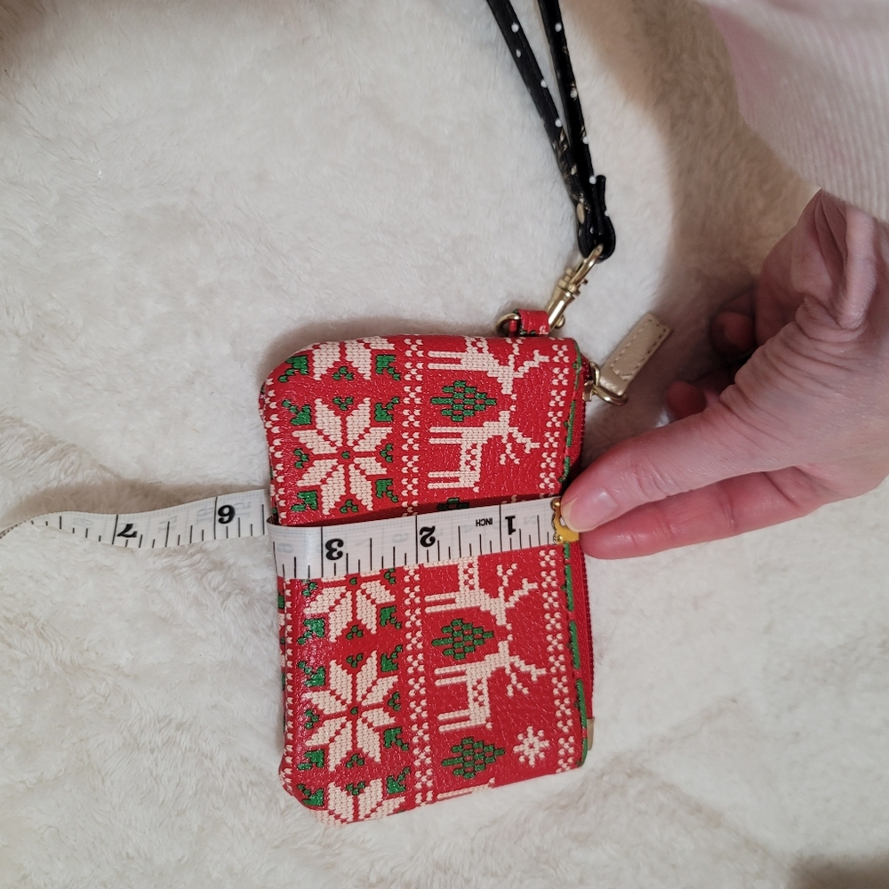 Super cute Coin Purse deere and snowflake. Red/Green 3 & half in W & 4 & half L - Picture 5 of 7